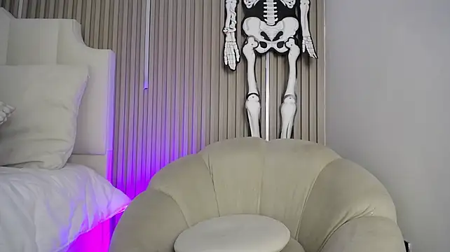 Lee_Fuk 라이브 XXX 채팅