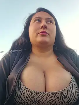 Chat +18 de Celeem_ ao vivo