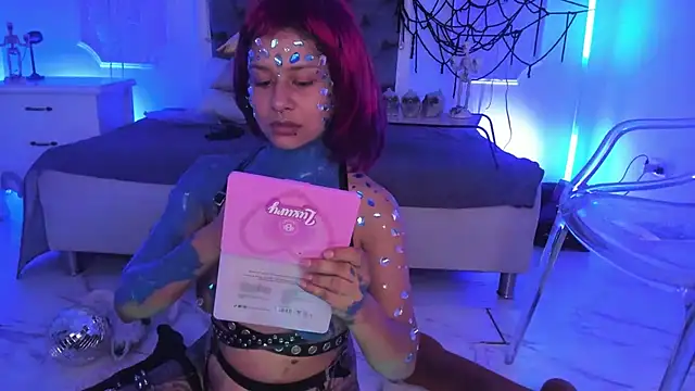 Chatroom XXX en direct de Yourwishisme_val