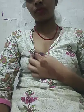 Sweet_Sharma09's Live XXX Chat