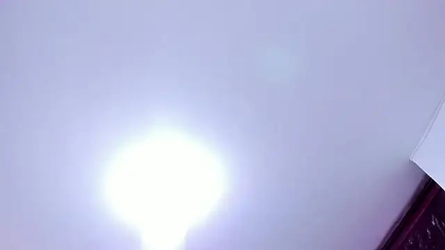 Czat XXX na żywo – Viiolet_sweet