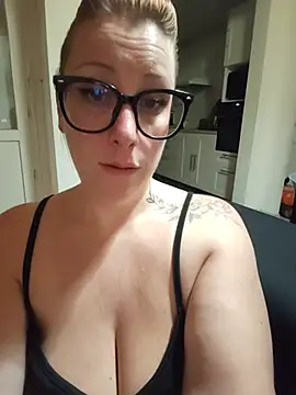 darkmoonsubmissive Pertunjukan Webcam