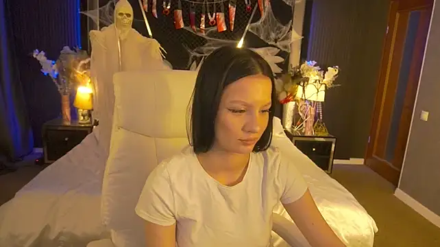 MissSonyaShy's Live XXX Chat