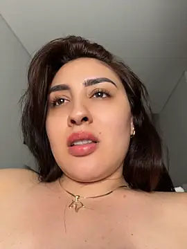AnushaKumari's Live XXX Chat