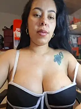 Luianna 라이브 XXX 채팅