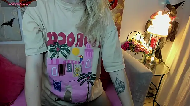 CamillaDreamer Adlı Modelin Canlı XXX Sohbeti