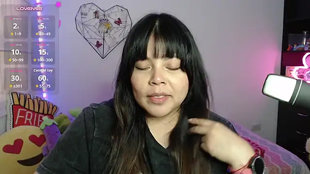 EllieMoonX 现场XXX聊天