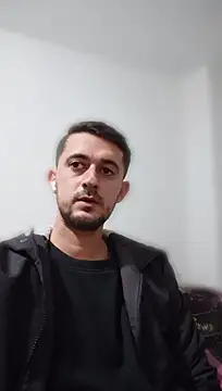 MamiCan02@xh Adlı Modelin Canlı XXX Sohbeti