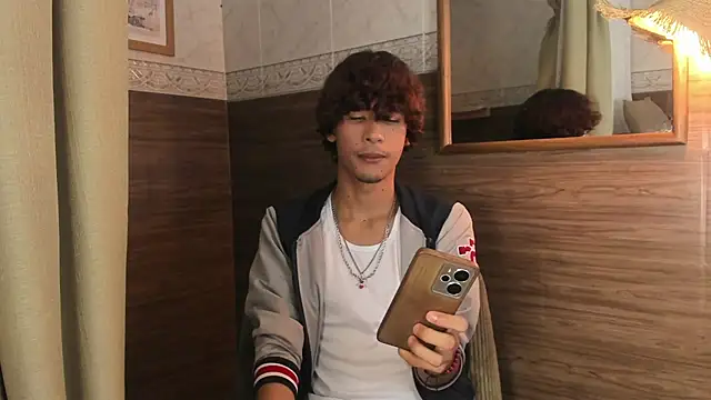 derek_blakeのライブXXXチャット