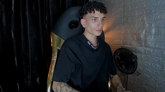 Živý XXX chat DAMIAN_22