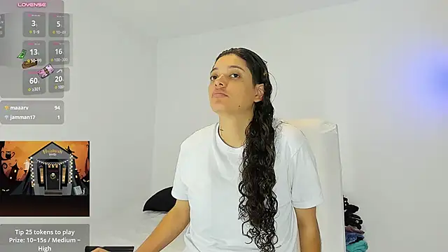 Chat XXX ao vivo de Luna_Cami4