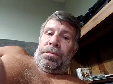 stud2512 XXX чат на живо