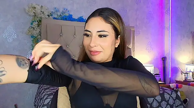 nini_love01n Live XXX chat