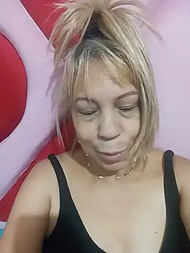 Chat XXX en directo de Jazminlover04