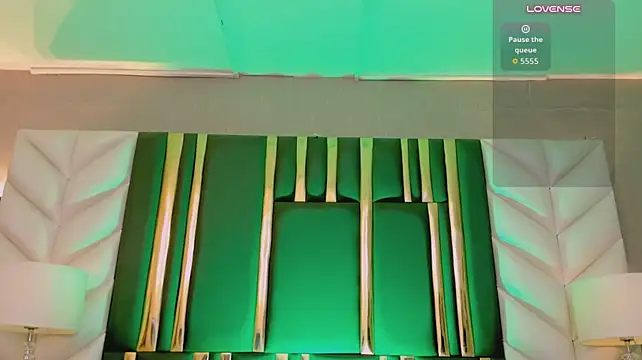 צ'אט XXX בשידור חי של LexyWoods