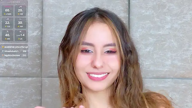 Sarah-Grace 라이브 XXX 채팅