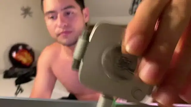 maxingoldn Live XXX chat