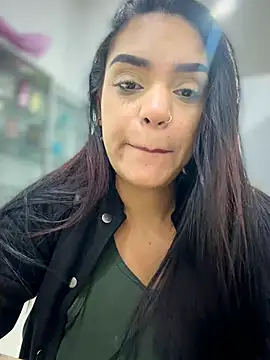 Sara-77 Live XXX-Chat
