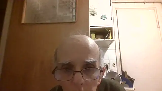 mariusica1@xh Chat XXX in diretta