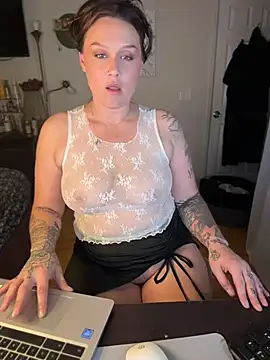 LunaOrchid Chat XXX in diretta