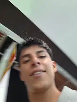 XXX chat uživo modela ZaneHoward
