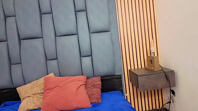 XXX chat uživo modela alanarousex