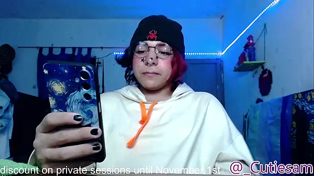 Cutie_Sam 现场XXX聊天