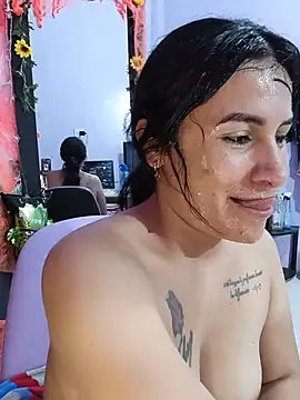 Lau_cathot's Live XXX Chat