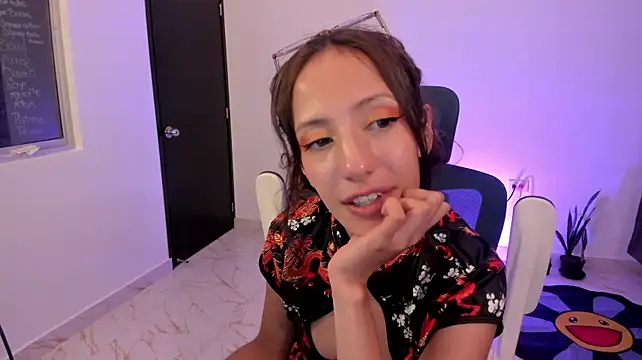 Lucia_Fuster's Live XXX Chat