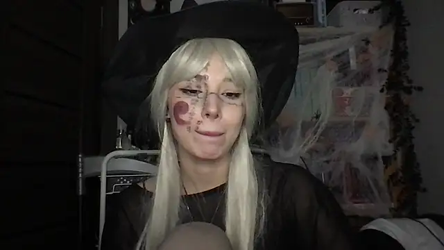 Yuna5343's Live XXX Chat