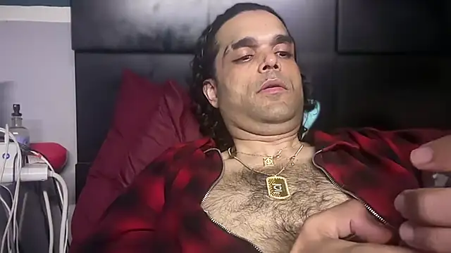 icebergslim281 Live XXX Chat