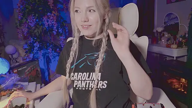 TalulaaのライブXXXチャット
