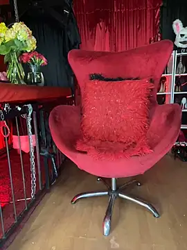 MistressAndre Chat XXX live