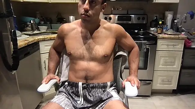 צ'אט XXX בשידור חי של BigGuyMuscle