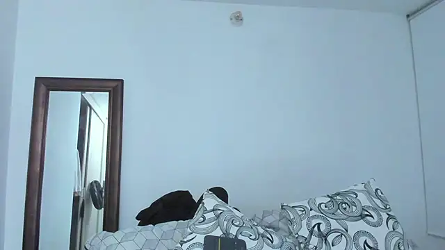 KingLevi01 live XXX chat