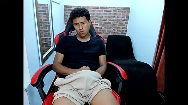 Chat XXX en directo de WIZARD-ALESSANDRO