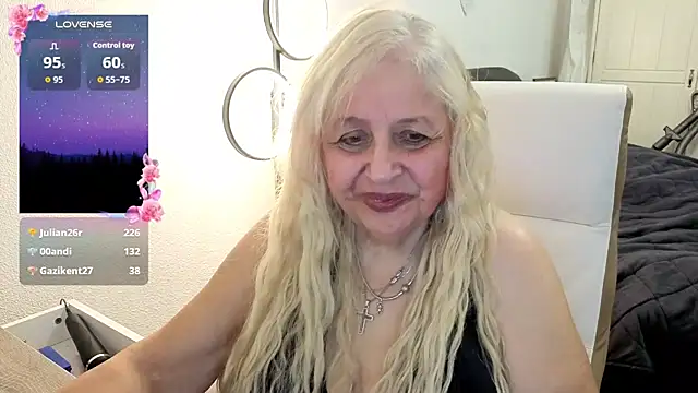 SusiLifeXXX's Live XXX Chat