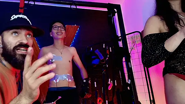 แชท XXX สดของ Gaby_And_Max_Bdsm