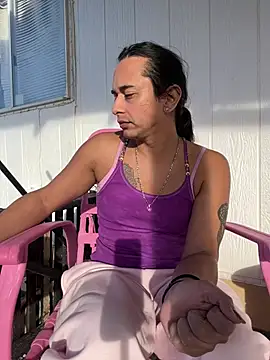TranSexualJade95 Adlı Modelin Canlı XXX Sohbeti