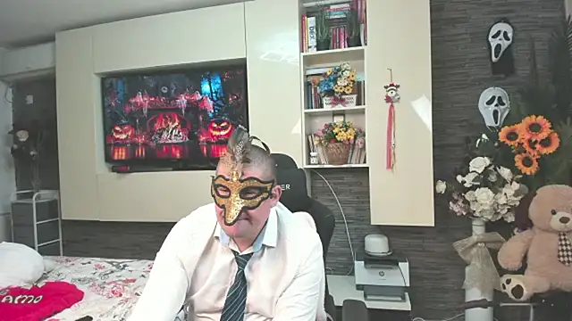 SpartacusDaddy48 live XXX chat