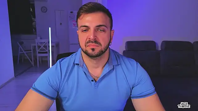 Jace_Thorne: απευθείας συνομιλία ΧΧΧ