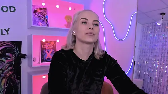 StephanieSweetyn Live XXX chat
