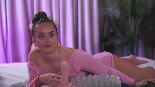 ElyssawetXXn Live XXX chat