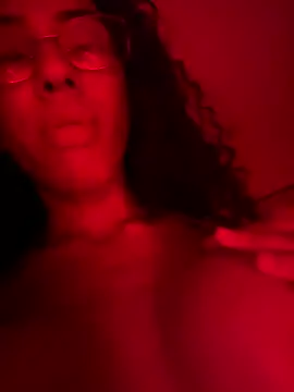 Chat XXX ao vivo de Mora_Dear