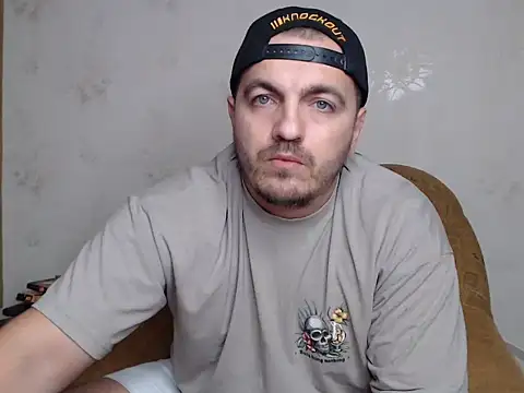 MasterTaylor live XXX chat