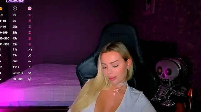 Chat XXX en directo de Ayla__Demir