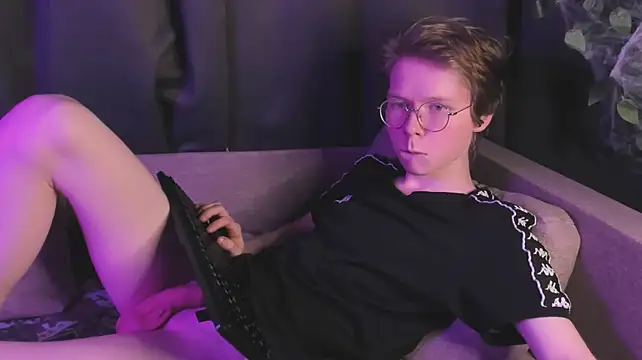 DanielSandersn Live XXX chat