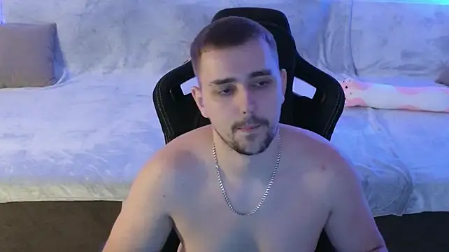 XXX chat uživo modela Larstar01