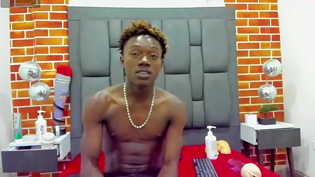 XXX chat uživo modela chimi88