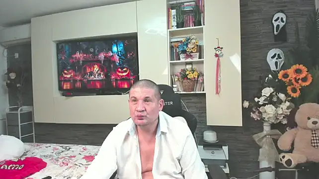 Онлайн чат XXX SpartacusDaddy48